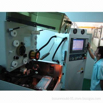 Plastic Mold for Automotive Parts/Aluminum Parts, Customized Designs/3D Drawings are Accepted